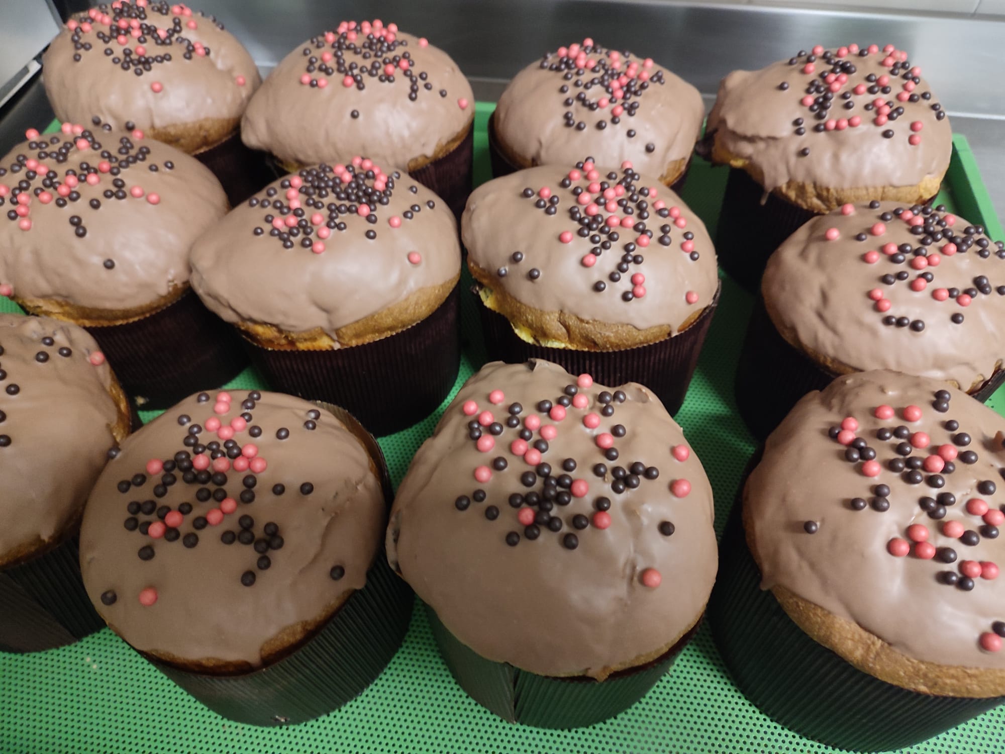 Panettone Artigianale alla Pera e Cioccolato - immagine 3