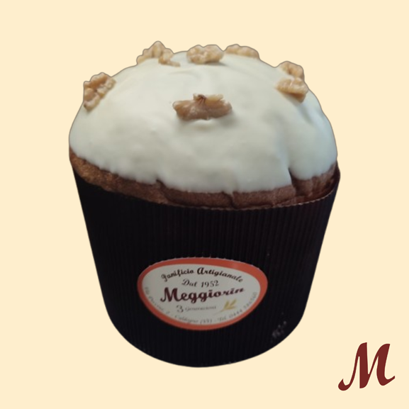 Panettone Artigianale alle Albicocche con Copertura di Cioccolato Bianco e Noci